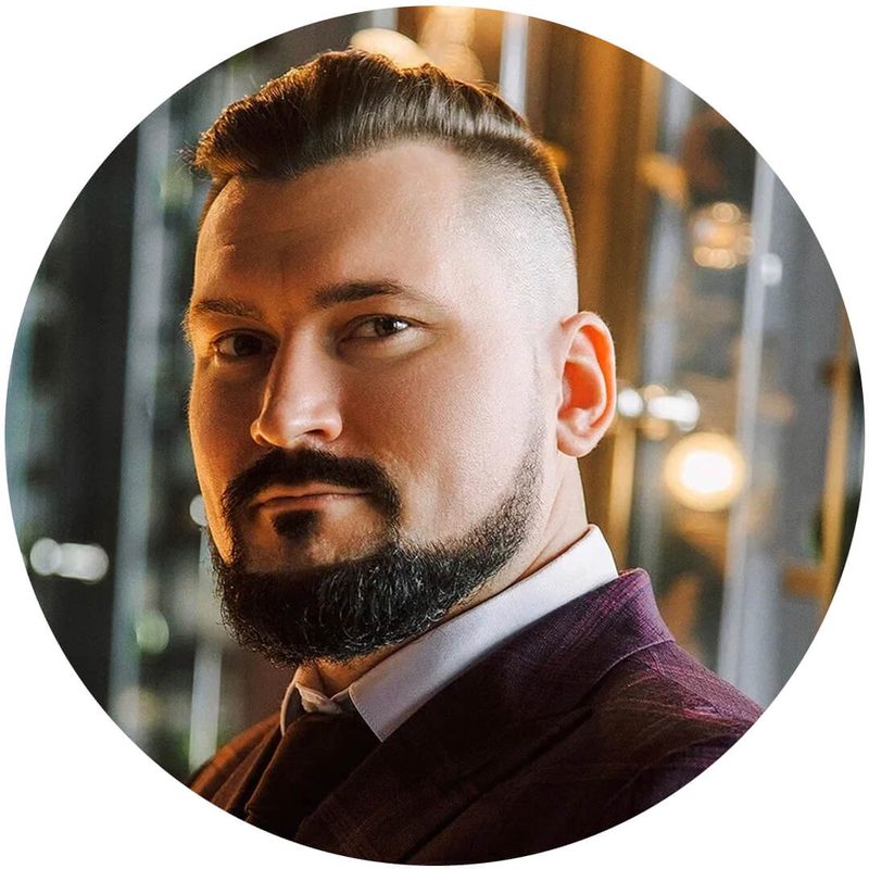 Антон Симонов